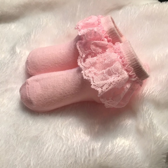 Rare Vintage Newborn Baby Pink Lace Ruffle Socks - Picture 2 of 5
